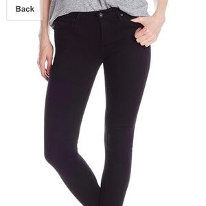 Like new! Super soft/stretchy AG skinny leggings